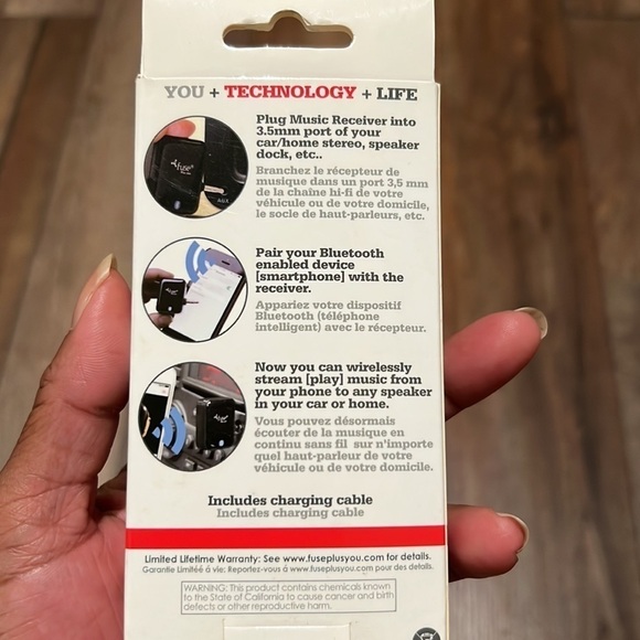 *NWT* Fuse Wireless Music Receiver - Picture 2 of 3